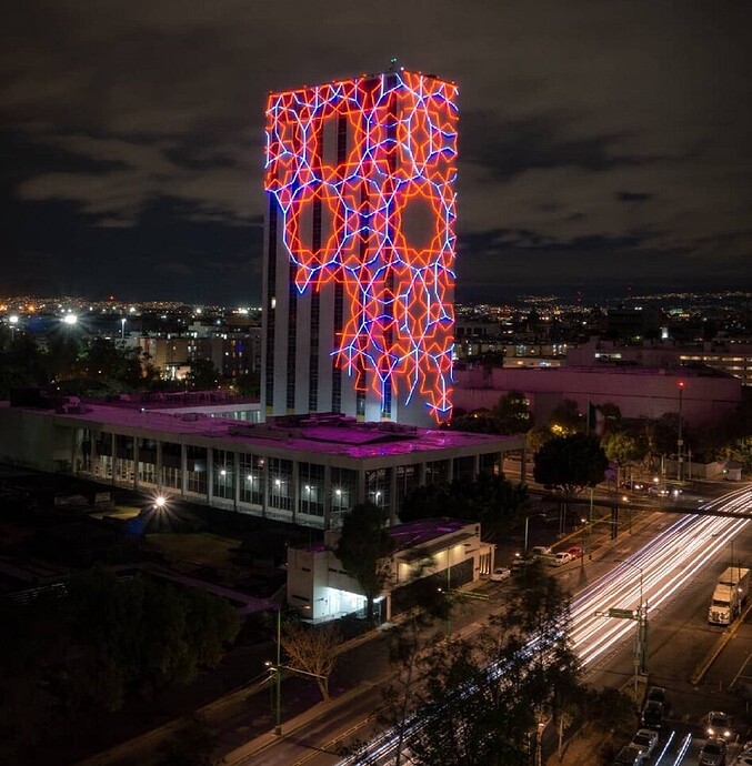 Torre Centro Cultural Universitario