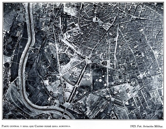 Parte central y zona que Castro pensó zona agrícola. Aviación militar. revista-arquitectura-1923-n54-pag325-332 r