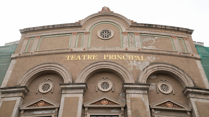 TEatrePrincipal1-1-760x428
