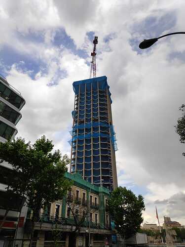 Torres Colón
