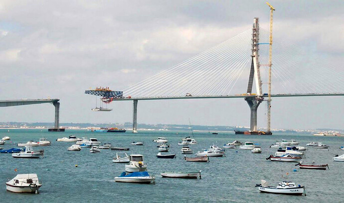 Izado-últimas-dovelas-nuevo-puente-de-Cádiz-abril-2015-1540x909_c