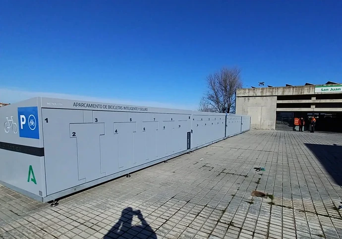 aparcamientos-metro-patinete-REI7bA7LTruU9UzzsORBfuL-1200x840@diario_abc