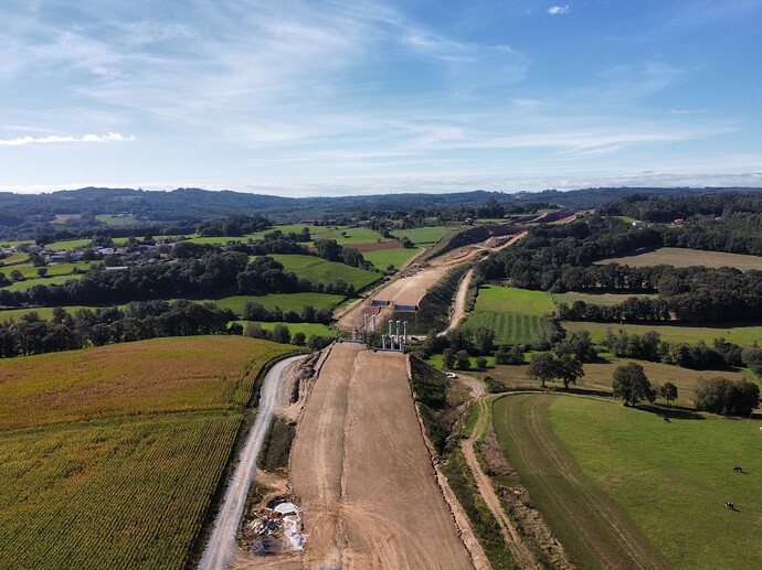 dji_fly_20230924_163932_389_1695590913802_photo_optimized