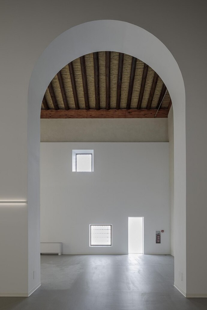metalocus_antonio-garcia-bueno_ermita_granada_08