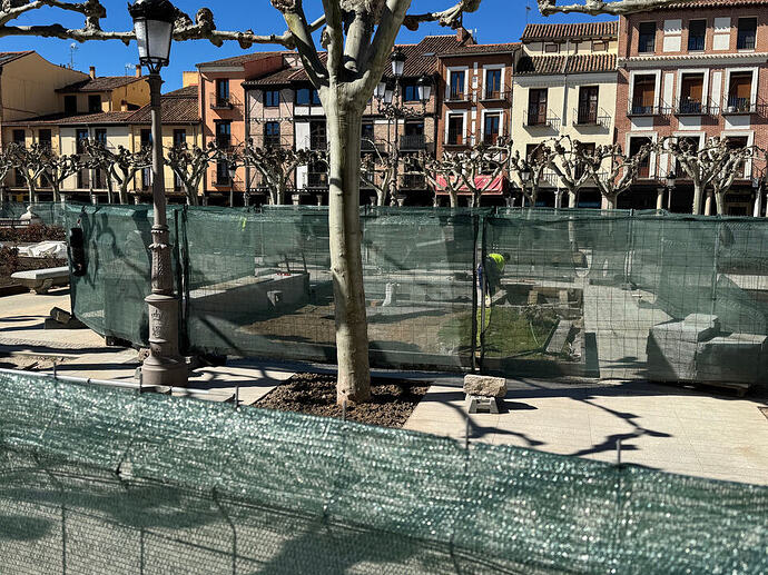 Plaza de Cervantes 4