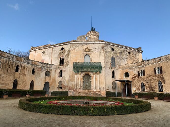 interior-palacete-laberint-horta
