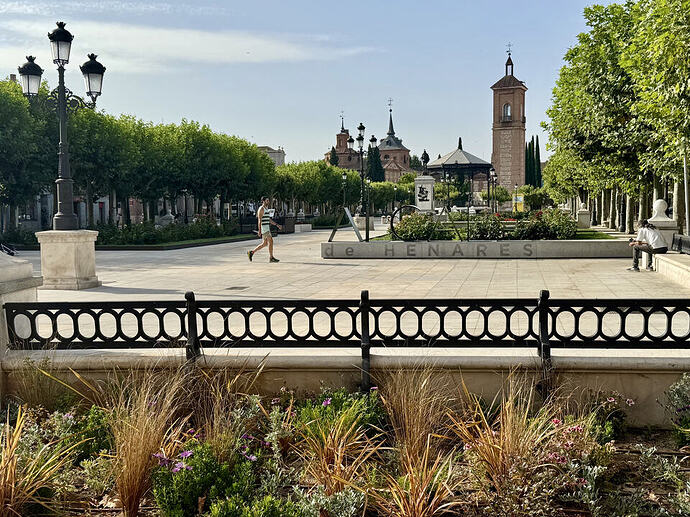 Plaza de Cervantes 3
