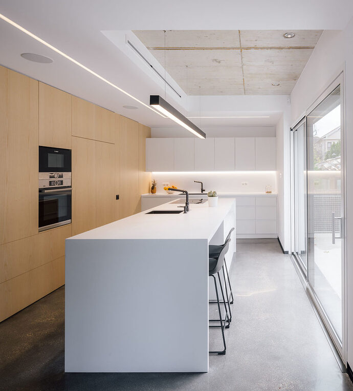 211125-EX-architects-Villaviciosa-de-Odon-2-021-926x1024