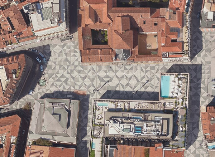 1000045538