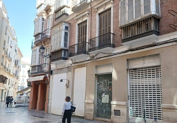 strachanfachada-RvLhG5JcmNovAXwFI05iJwI-758x531@Diario Sur