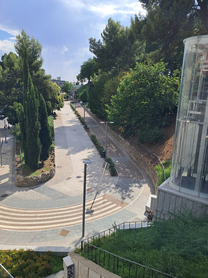 1000116548