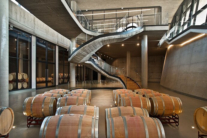 metalocus_bodega-beronia-rioja_idom_00