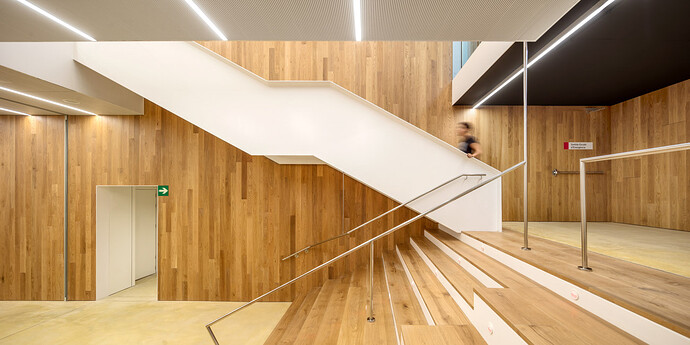transformadors-civic-center-image-stairs-side