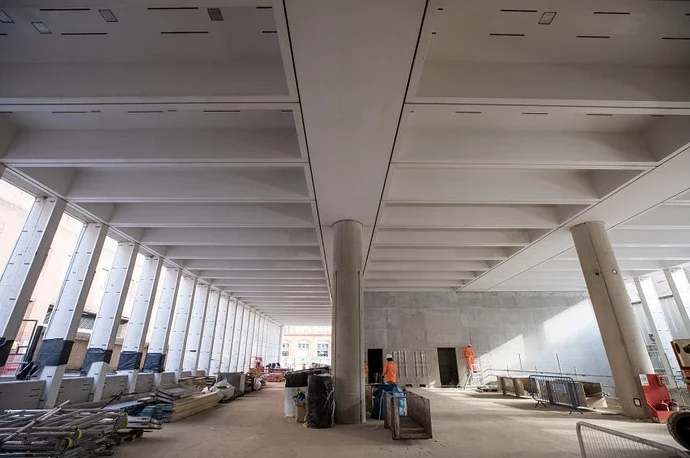 elizabeth-line-crossrail-stations_dezeen_2364_col_0-852x566
