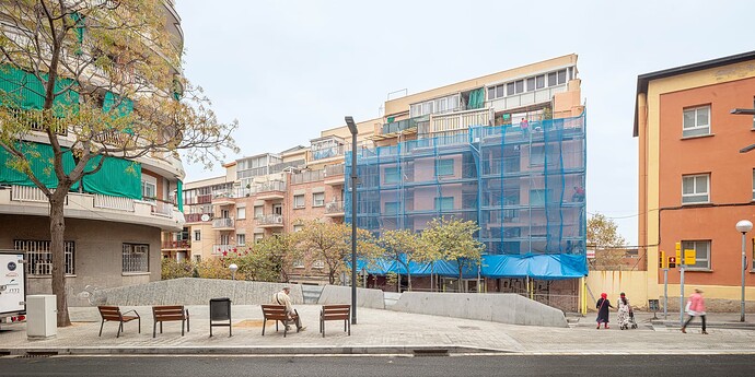 re-urbanizacion-de-la-calle-mina-de-la-ciutat-lagula-arquitectes_5
