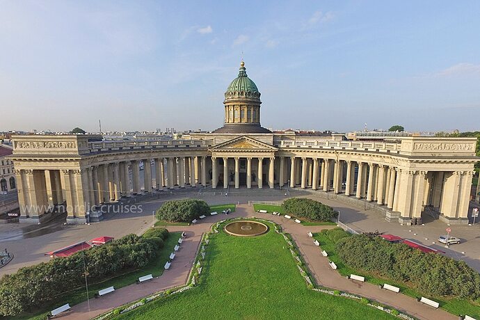 travel-st-petersburg-russia