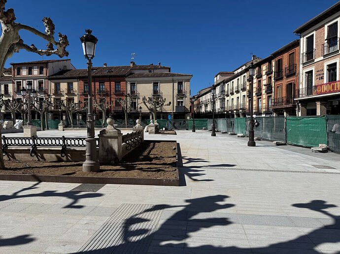 Plaza de Cervantes 5