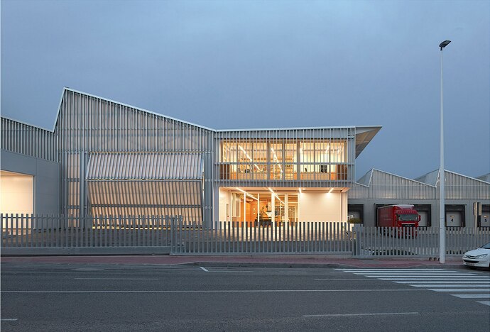 metalocus_estudio-albert0-burgos_fabrica-oficinas-envabox_31