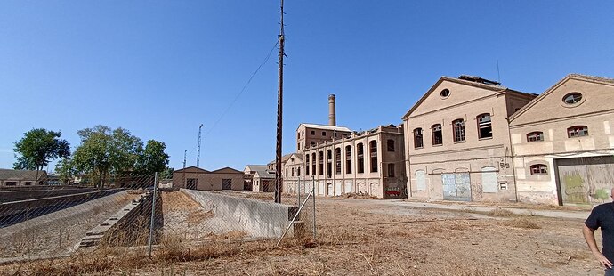 photo1663760687