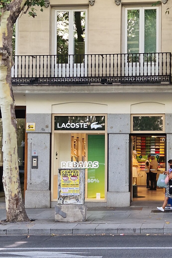 armario lacoste serrano
