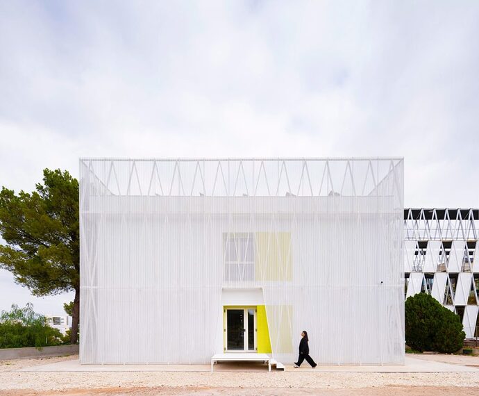 COR-.-Research-building-Q-at-Science-Park-.-Murcia-David-Frutos-afasia-1-1024x847