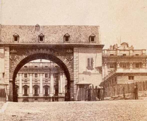 arco-armeria-mejorado-e1535134294257