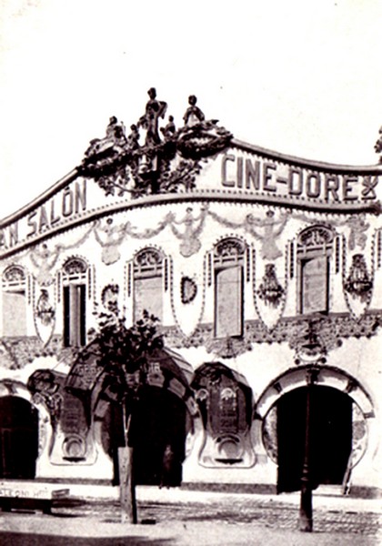 Fachada-del-Salon-Cine-Dore